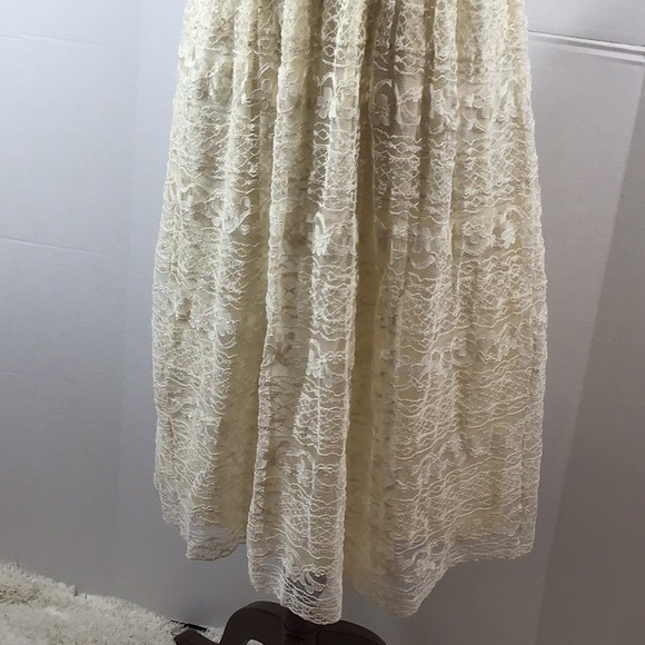 ASOS ivory lace maternity dress 6 - Picture 4 of 11